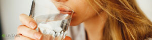 Hoeveel water zou je per dag moeten drinken?